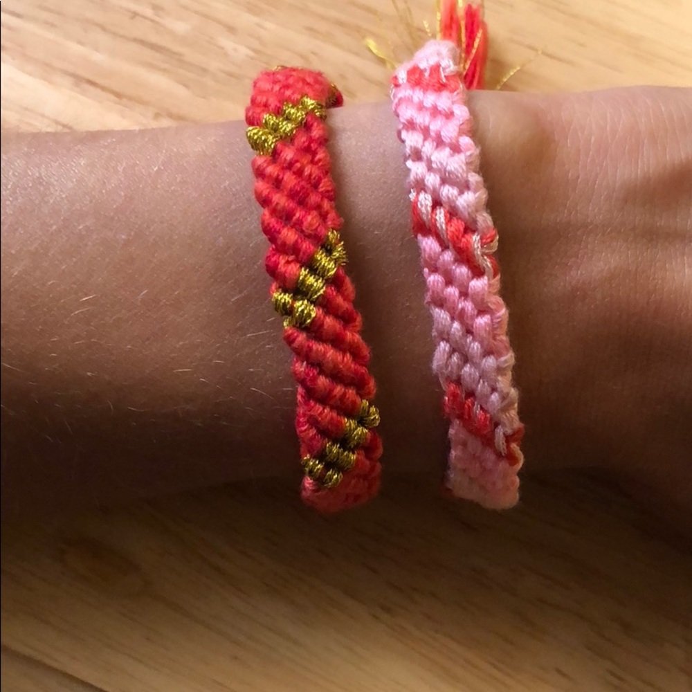 Adjustable Showurbest bracelet 💕